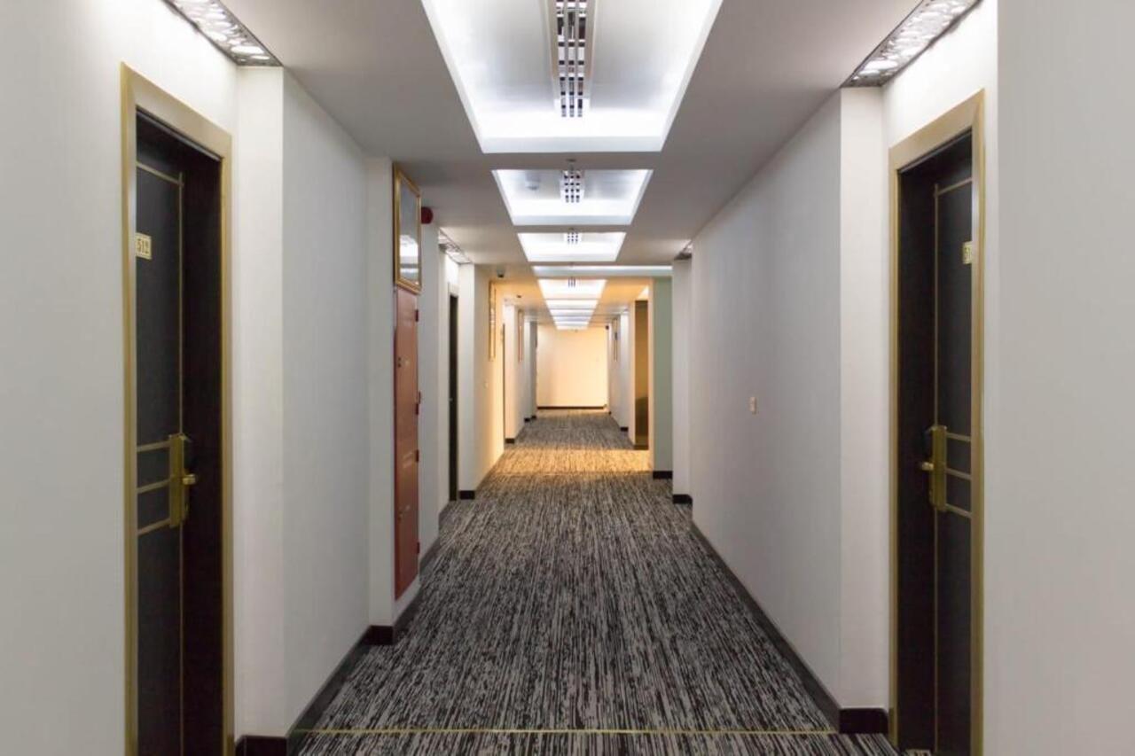 Parkside Plaza Muscat Hotel Luaran gambar