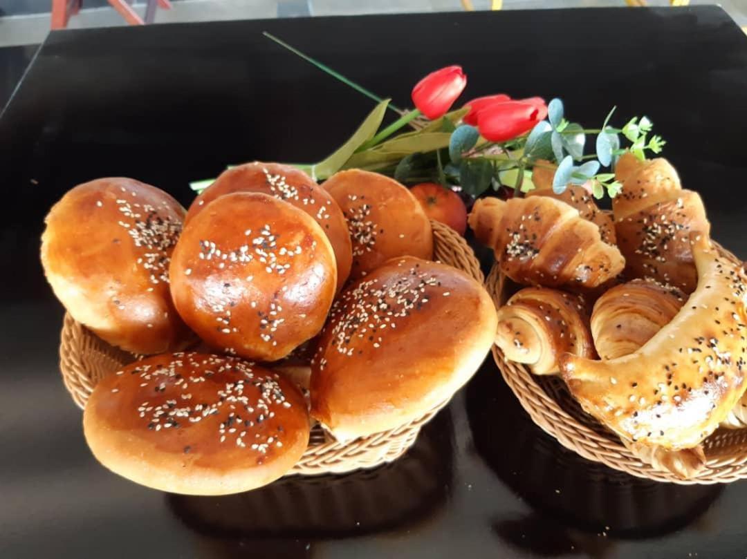 Parkside Plaza Muscat Hotel Luaran gambar